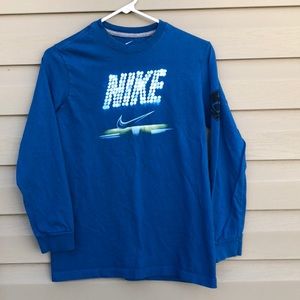 Nike boy’s blue long sleeve with logo on front
